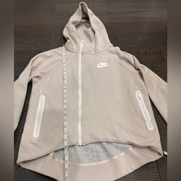 Women’s size Small Nike Tech Hoodie - Picture 2 of 7